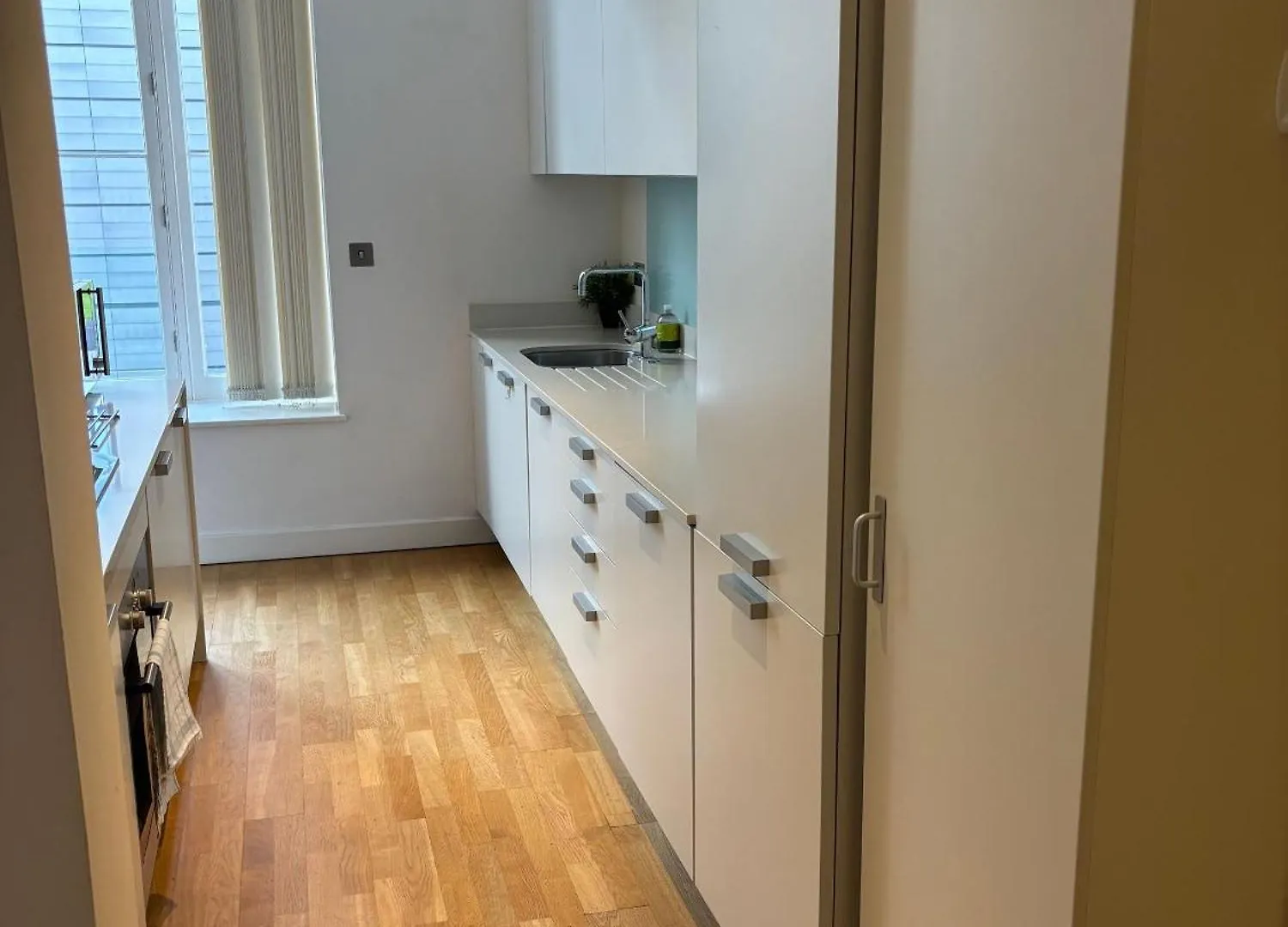 Extremely Central Quartermile Apartment Near To Castle And University Edinburgh 0*,